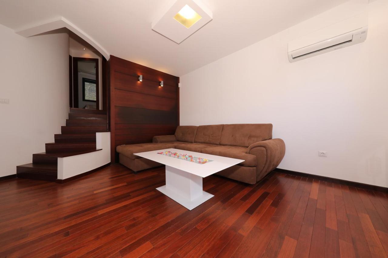 סלינה Villa Peric מראה חיצוני תמונה