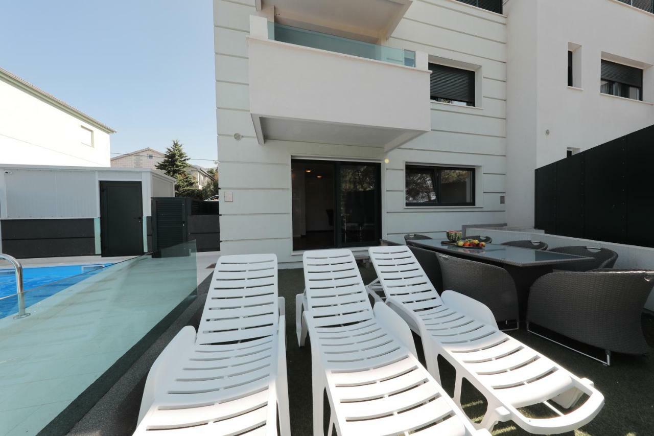 סלינה Villa Peric מראה חיצוני תמונה