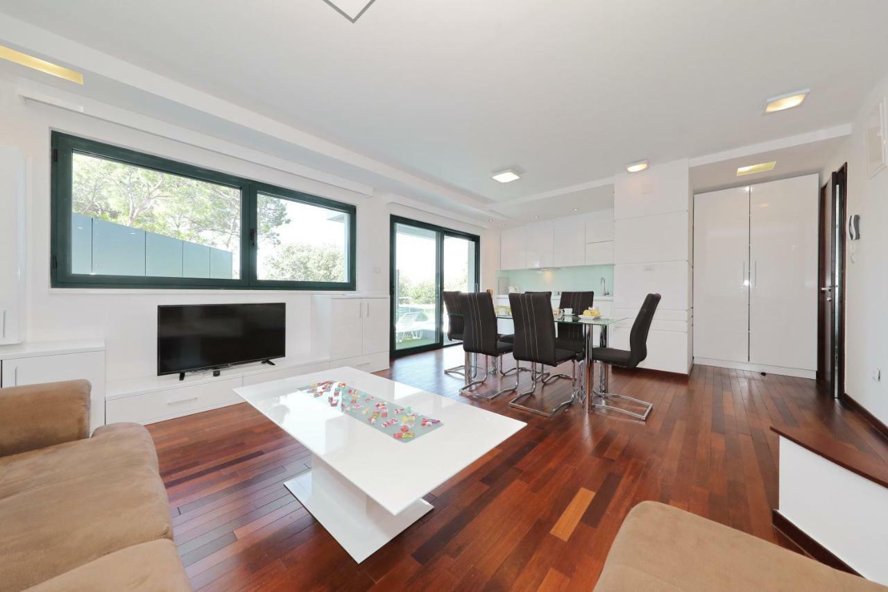 סלינה Villa Peric מראה חיצוני תמונה